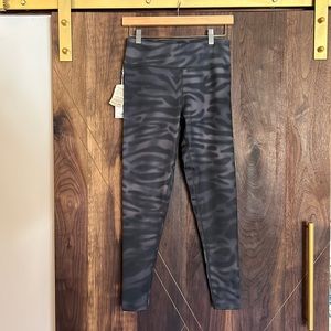NWT Tiger Shark Leggins